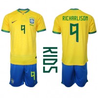 Brasilien Richarlison #9 Hjemme Trøje Børn VM 2022 Kortærmet (+ Korte bukser)